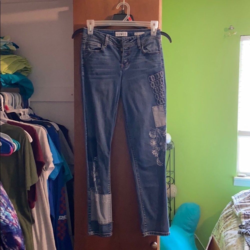 Jeans
